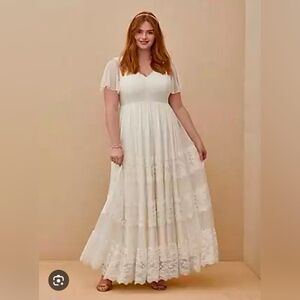 TORRID EVER AFTER IVORY Lace A-LINE BOHO WEDDING Maxi Dress NWT